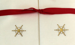 Nature's Linen Disposable Guest Hand Towels Wrapped with a Ribbon 200ct - Christmas / Holiday Collection Embossed with a Snowflake